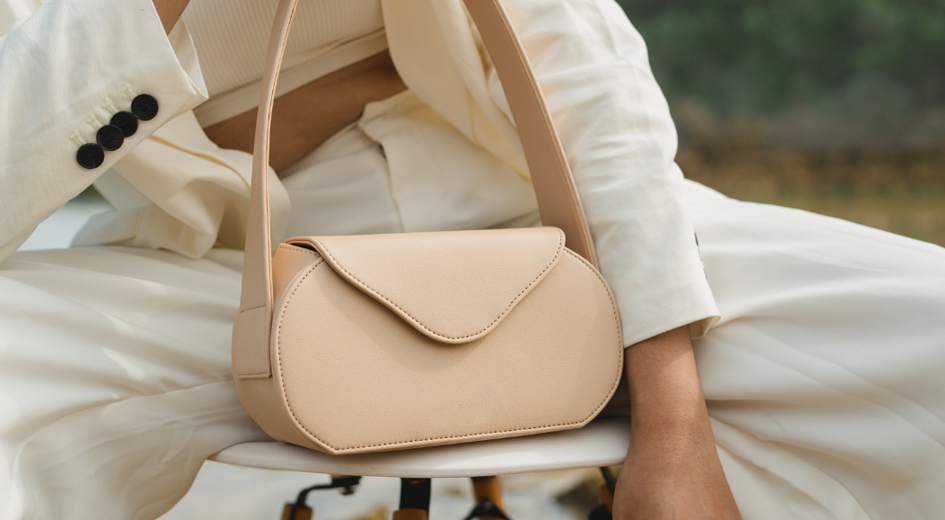 purse-extended-01.jpg